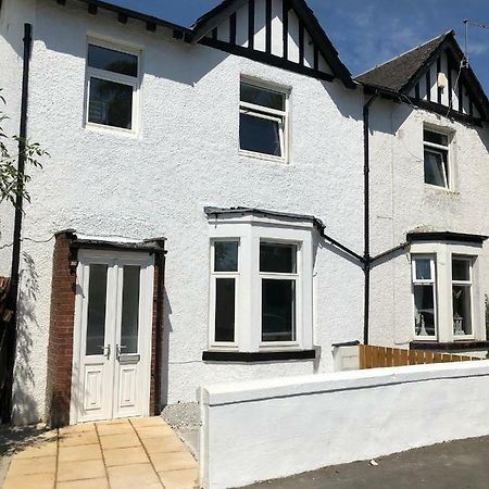 Glasgow Airport Holiday Home Пейслі Екстер'єр фото
