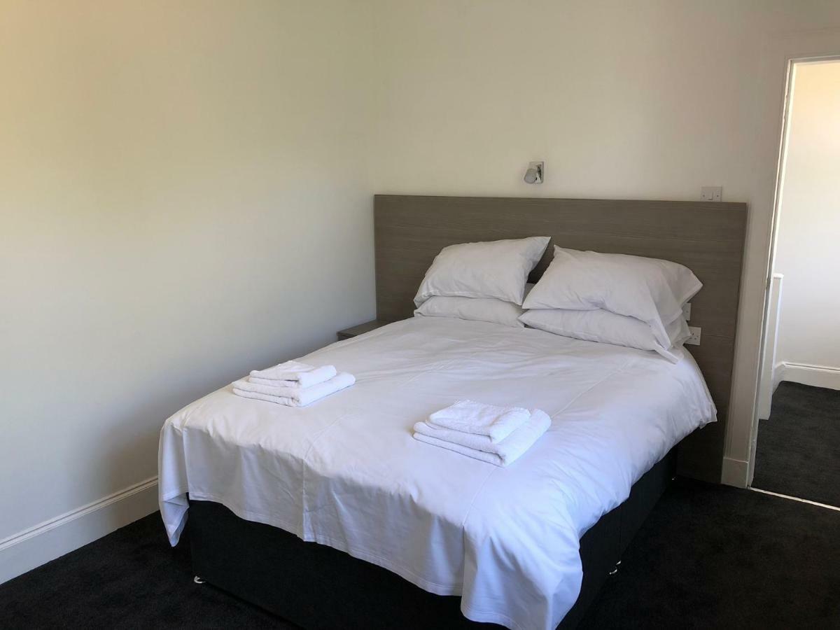 Glasgow Airport Holiday Home Пейслі Екстер'єр фото